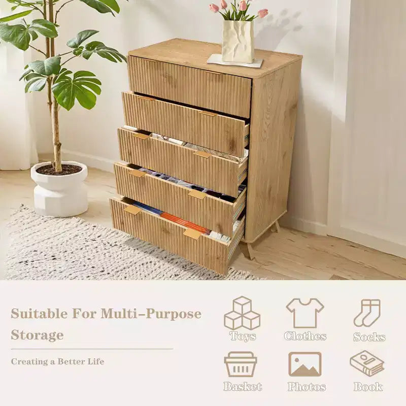 Commode 5 tiroirs cannelés en bois, 119 cm de haut, 1 personne